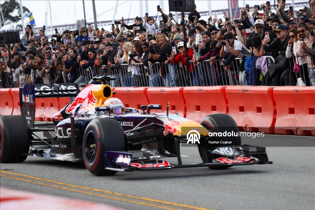 В Сан-Франциско прошло шоу Red Bull Showrun