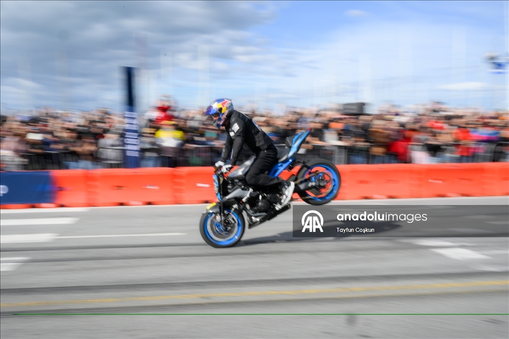 В Сан-Франциско прошло шоу Red Bull Showrun