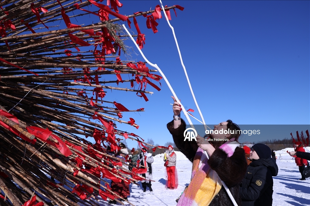 В Калужской области РФ отпраздновали Масленицу