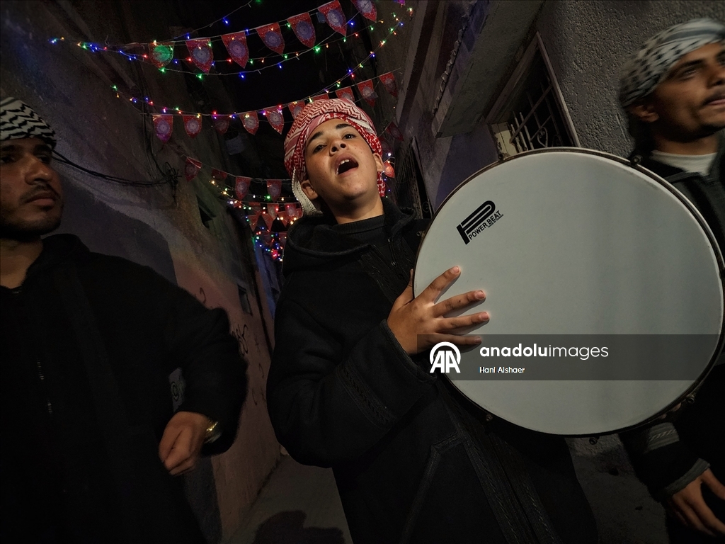 Gazze’de ramazan davulcusu geleneği sürüyor