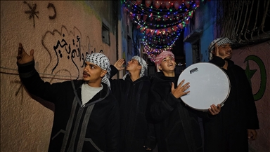 Gazze’de ramazan davulcusu geleneği sürüyor