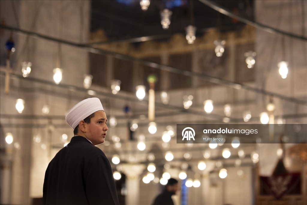 تراث حي.. "الفاتح" أول جامع سلطاني بإسطنبول بعد الفتح