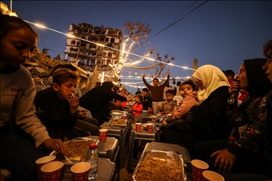 В Газе прошел коллективный ифтар