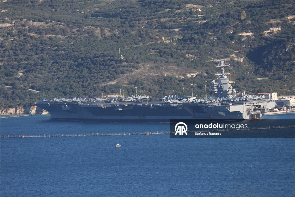 Американский авианосец USS Gerald R. Ford пришвартовался на Крите