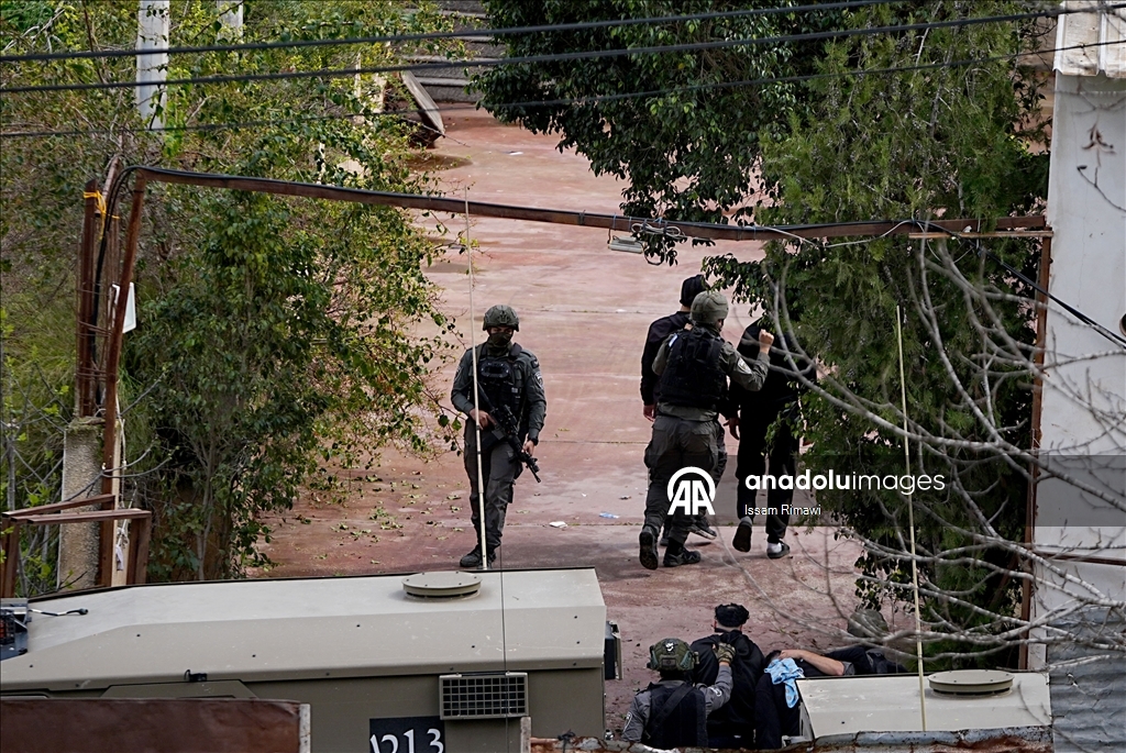 اقتحامات متواصلة برمضان.. الجيش الإسرائيلي يعتقل فلسطينيين في "يعبد" بالضفة
