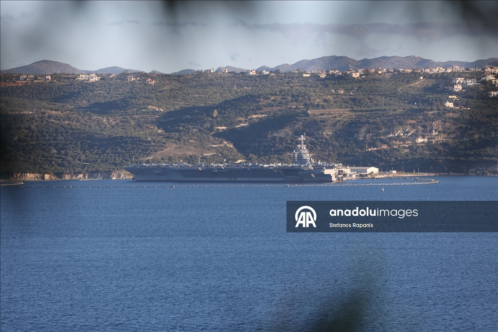 Американский авианосец USS Gerald R. Ford пришвартовался на Крите