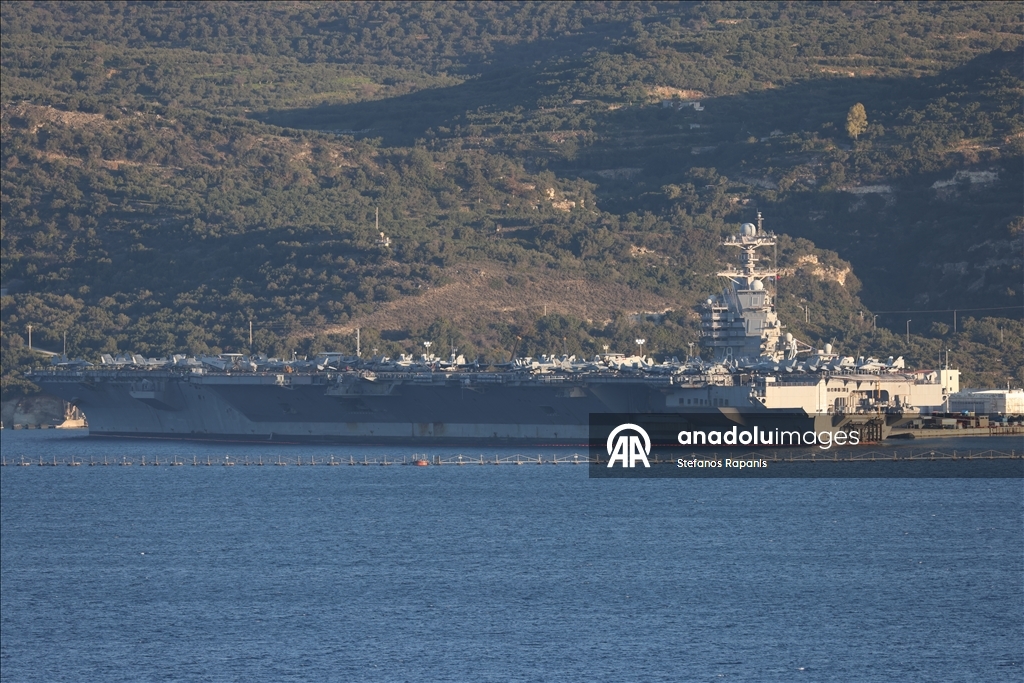 Американский авианосец USS Gerald R. Ford пришвартовался на Крите
