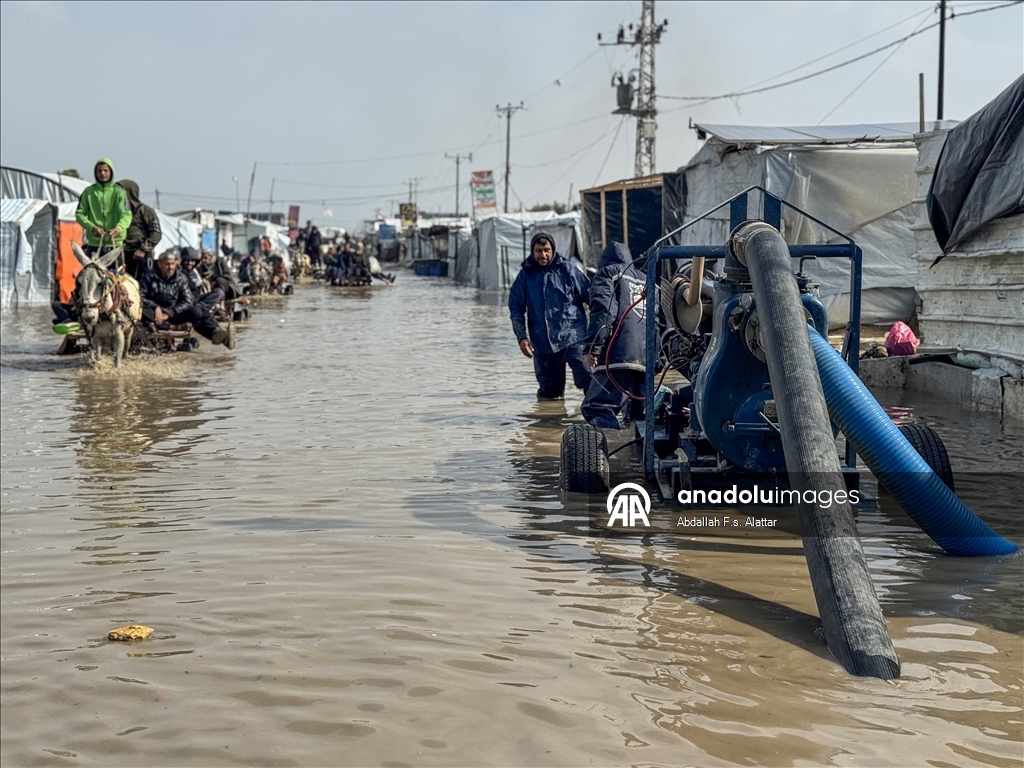 Gazze'de şiddetli yağış sele yol açtı
