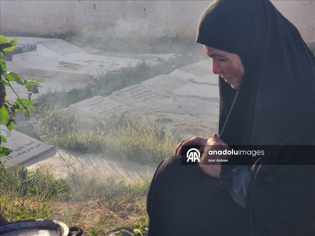 Yerinden edilmiş Gazzeli aile ramazanı buruk karşılıyor