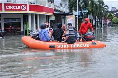 Сильные дожди на Бали привели к наводнению