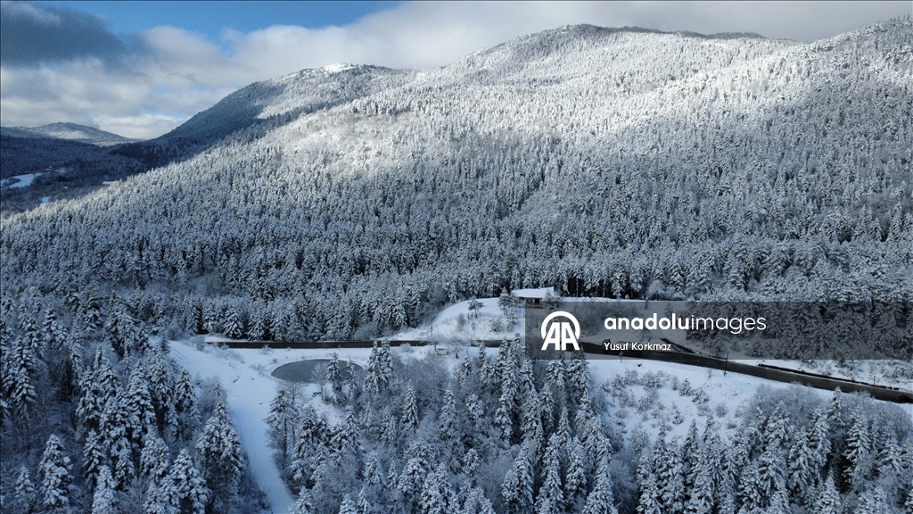 Karabük'ün yüksek kesimlerinde kar etkili oldu