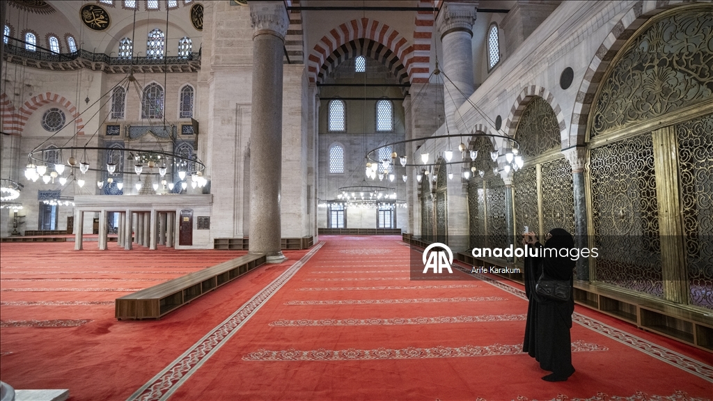 جامع السليمانية.. صرح معماري مهيب يجسد الحضارة العثمانية 