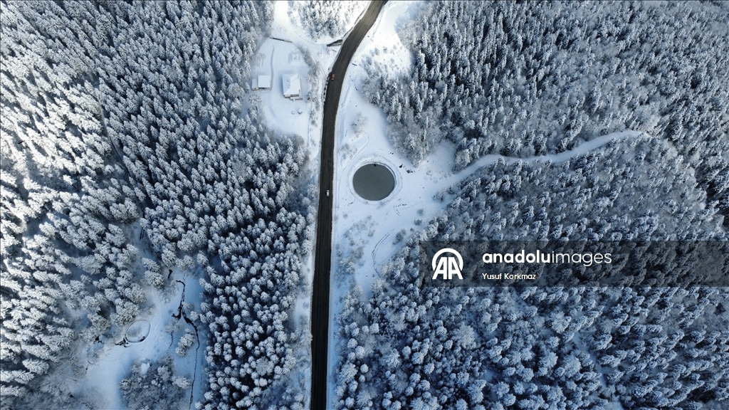 Karabük'ün yüksek kesimlerinde kar etkili oldu