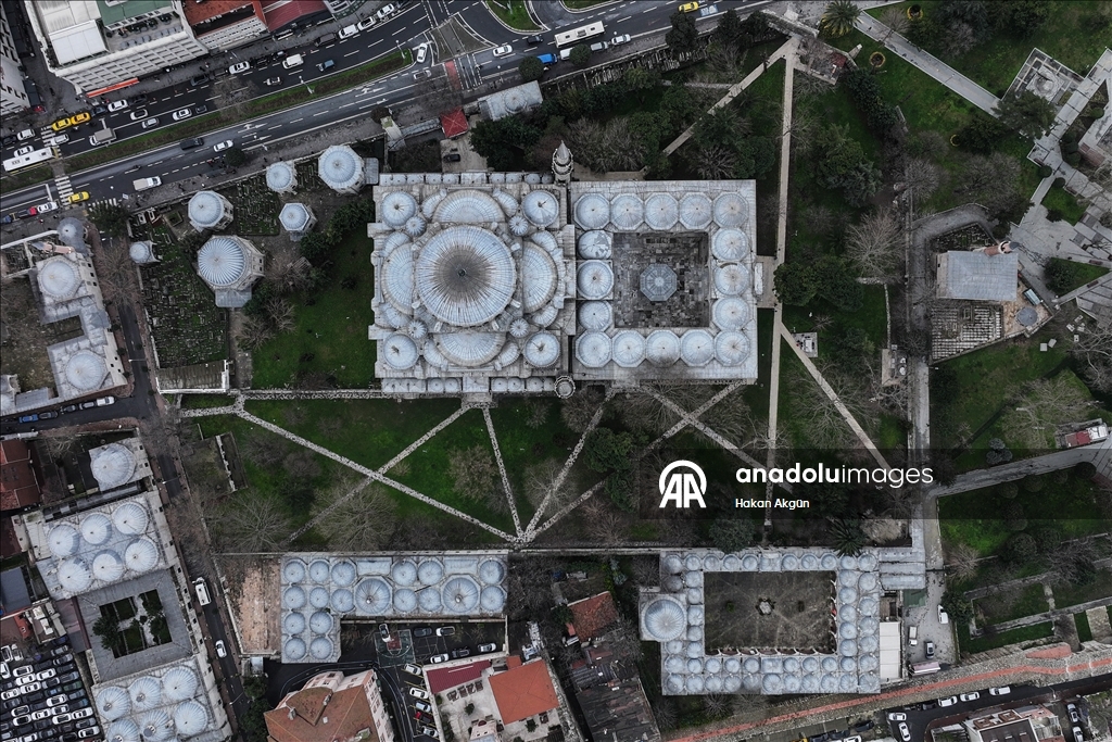İSTANBUL'UN SELATİN CAMİLERİ - Mimar Sinan'ın çıraklık eseri Şehzade Camisi, Osmanlı kubbe mimarisinin ilk büyük adımı oldu