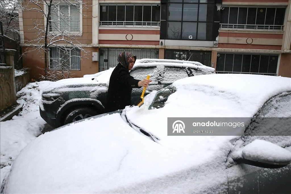 В многих регионах Турции наблюдается снег и холодная погода 29