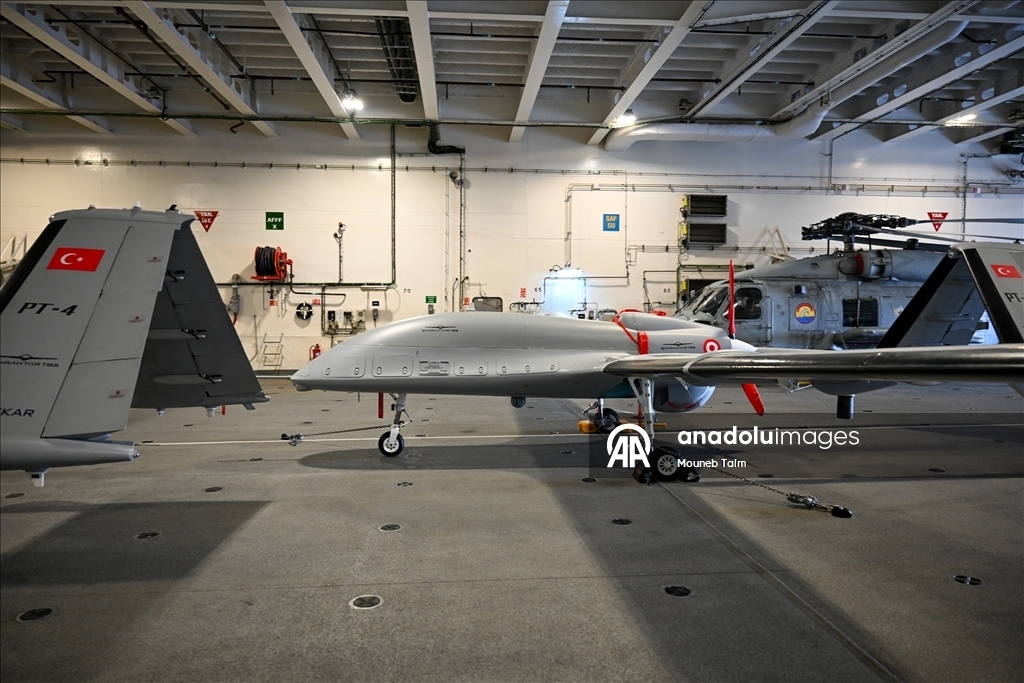 Присутствие корабля ВМС Турции TCG Anadolu в порту Роттердама вызвало широкий резонанс в нидерландских СМИ 7