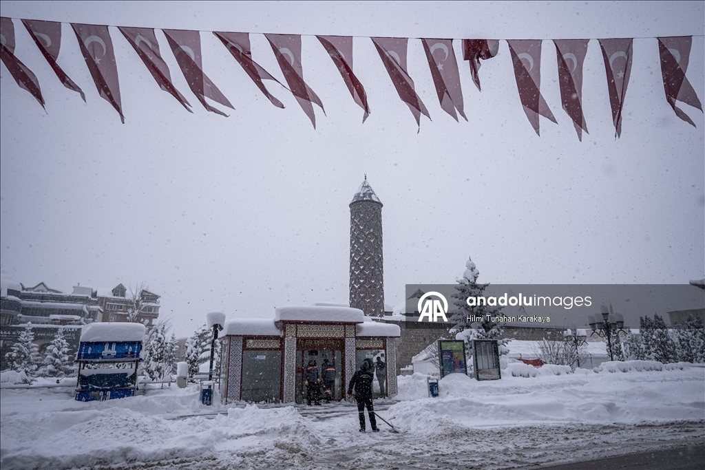 В многих регионах Турции наблюдается снег и холодная погода 4