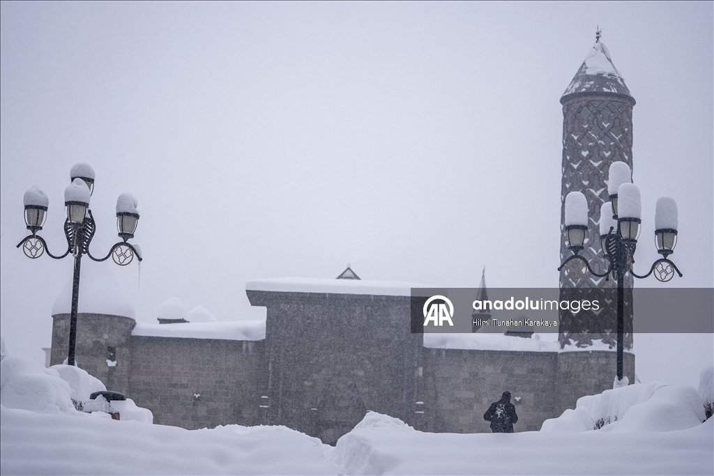 В многих регионах Турции наблюдается снег и холодная погода 3
