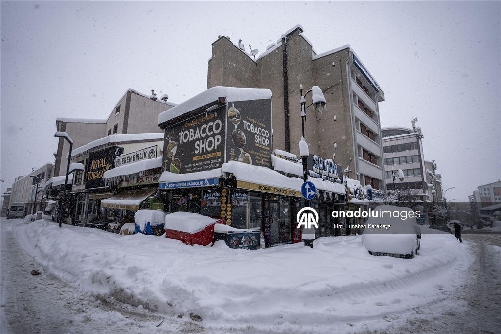 В многих регионах Турции наблюдается снег и холодная погода 7