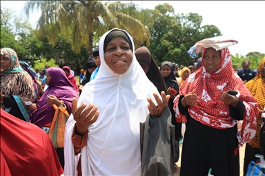 Турция оказала гуманитарную помощь нуждающимся и сиротам на танзанийском острове Пемба