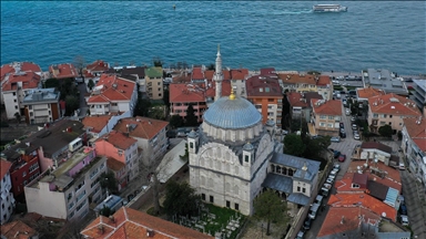 Osmanlı'nın barok üslubu ve geleneksel mimarinin buluştuğu Ayazma Camisi