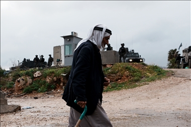 Несмотря на ограничения, палестинцы направились из Рамаллы в Иерусалим для пятничной молитвы