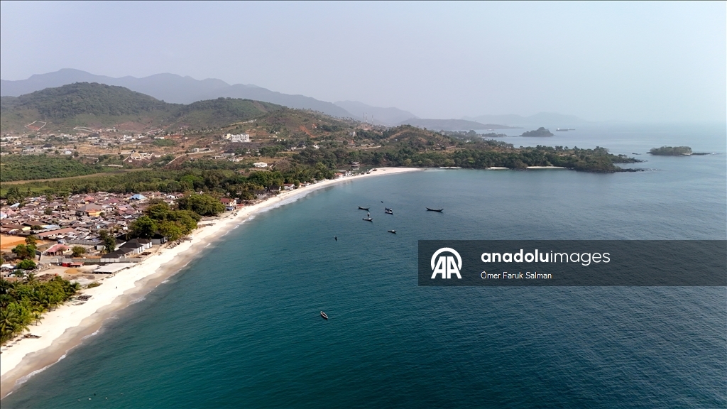 Batı Afrika'nın "incisi" Freetown sahili dron ile görüntülendi