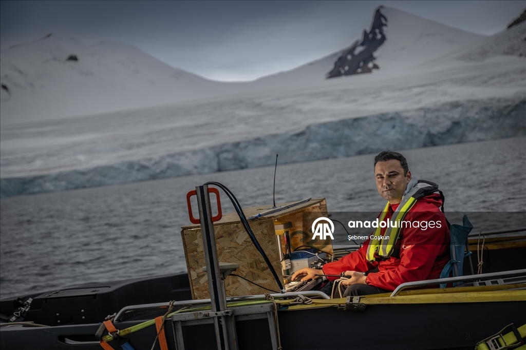 Antarktika'da 10. yıl: Türk bilim insanları gezegenin geleceği için çözüm arayışını sürdürüyor