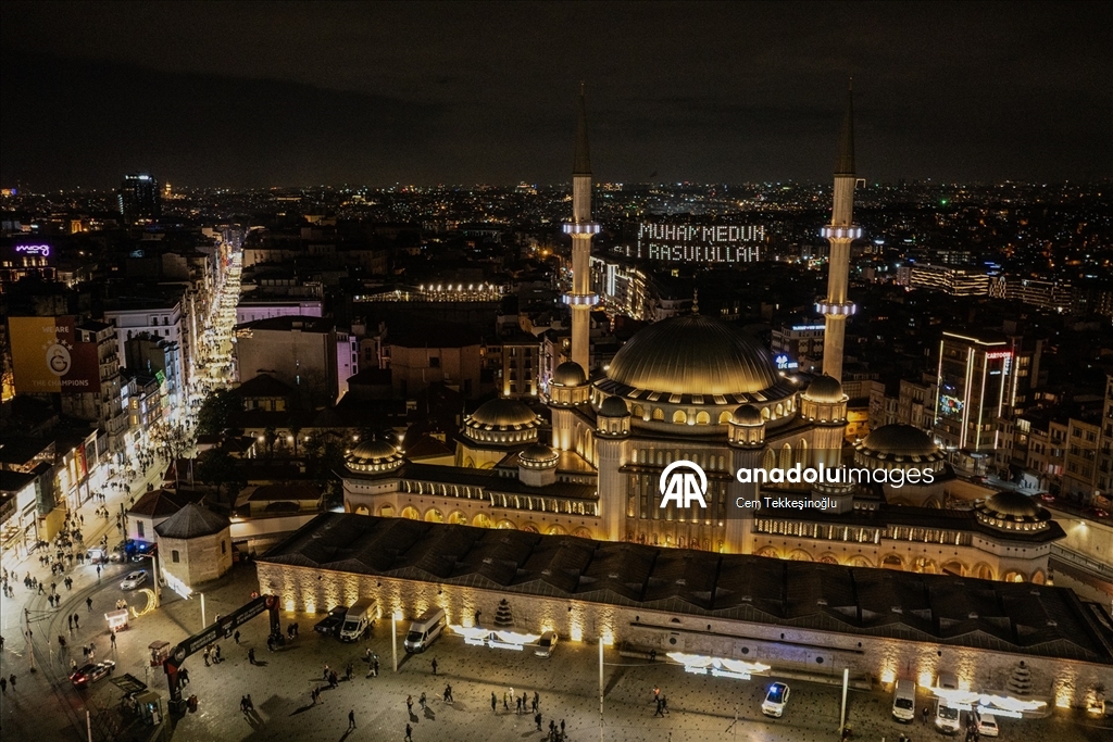 Taksim Camisi havadan görüntülendi