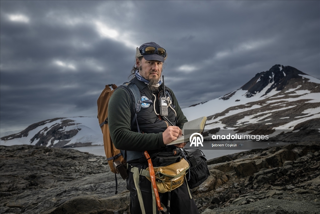 Antarktika'da 10. yıl: Türk bilim insanları gezegenin geleceği için çözüm arayışını sürdürüyor