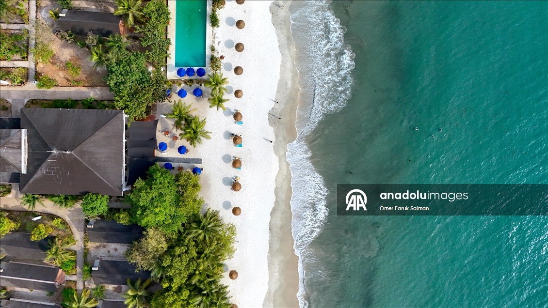 Batı Afrika'nın "incisi" Freetown sahili dron ile görüntülendi