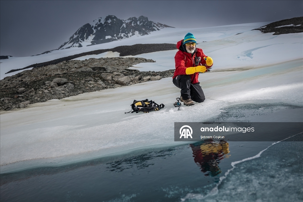 Antarktika'da 10. yıl: Türk bilim insanları gezegenin geleceği için çözüm arayışını sürdürüyor