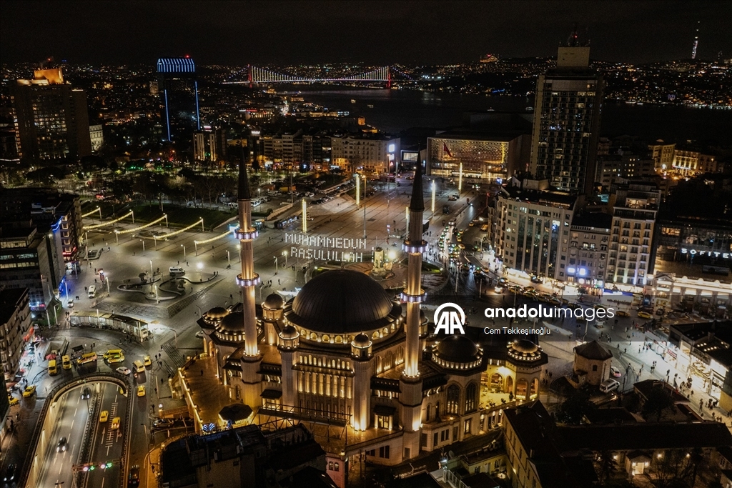 Taksim Camisi havadan görüntülendi