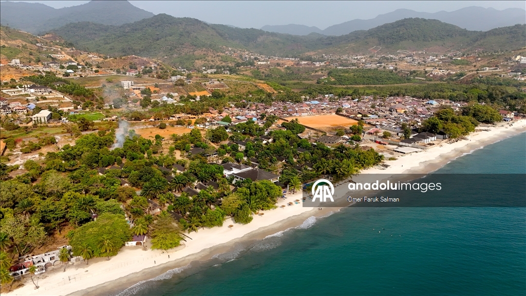 Batı Afrika'nın "incisi" Freetown sahili dron ile görüntülendi