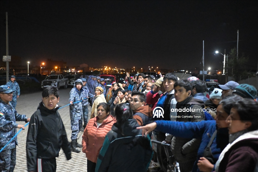 Bolivya'da para taşıyan askeri uçak düştü