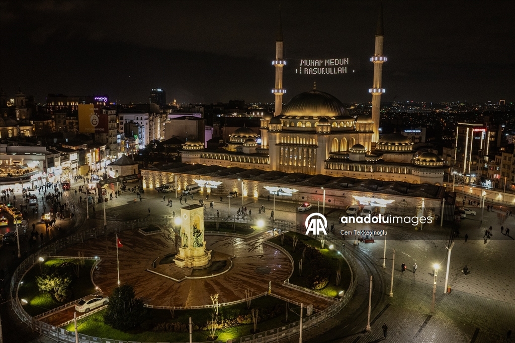 Taksim Camisi havadan görüntülendi