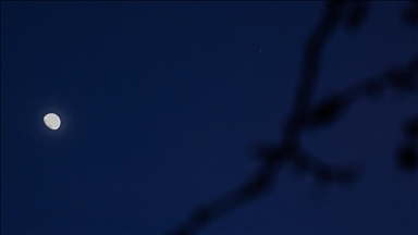 Krakow semalarında Ay ve Jüpiter yan yana görüntülendi