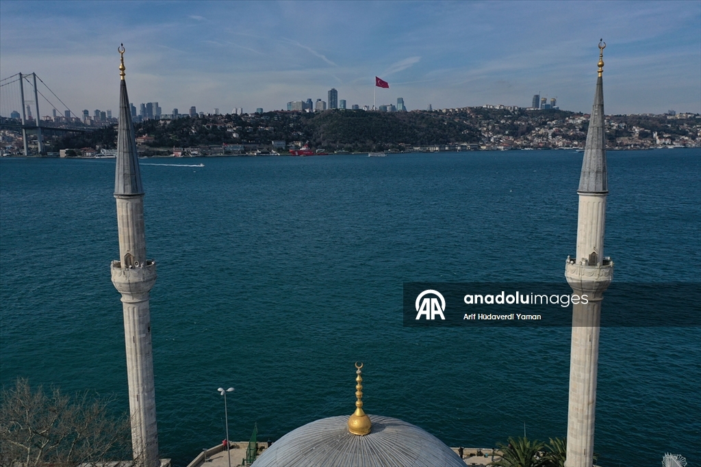 Boğaz'la bütünleşen yalı camisi: Beylerbeyi Hamid-i Evvel