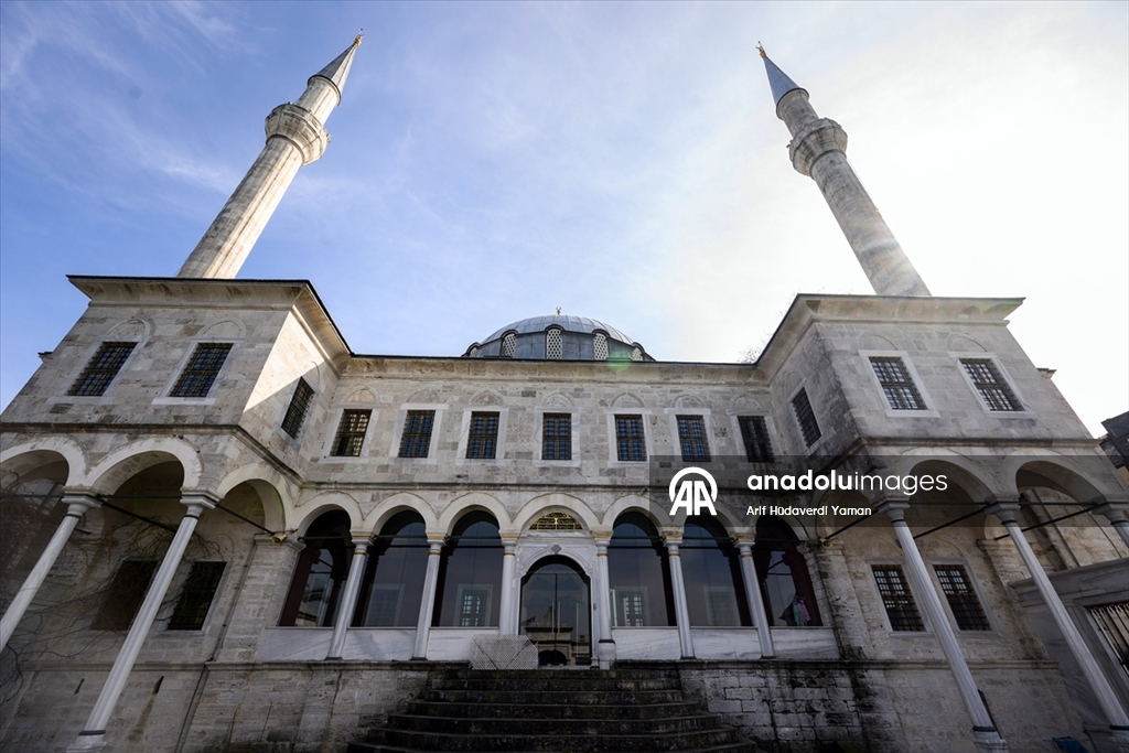 Boğaz'la bütünleşen yalı camisi: Beylerbeyi Hamid-i Evvel