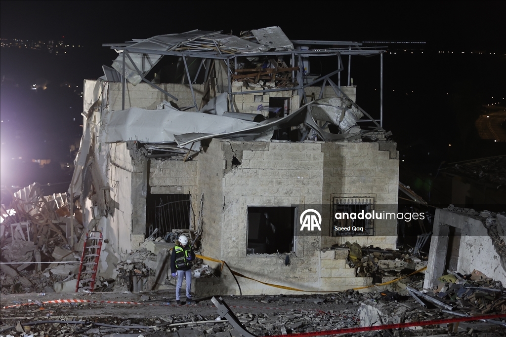 İran'ın İsrail'e düzenlediği füze saldırısında 9 kişi öldü