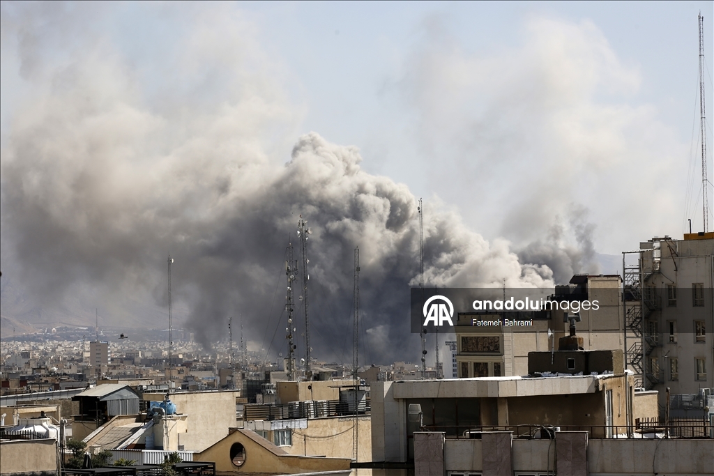 İsrail ve ABD’nin İran’ın başkenti Tahran’a yönelik saldırıları devam ediyor