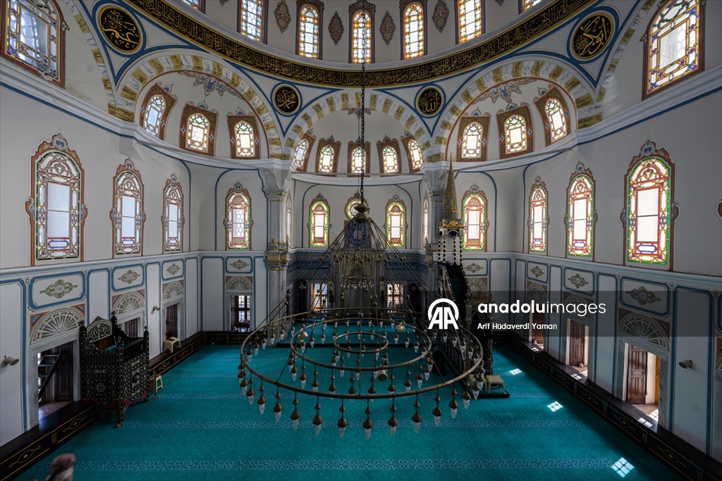 Boğaz'la bütünleşen yalı camisi: Beylerbeyi Hamid-i Evvel