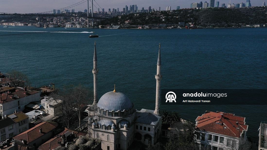 Boğaz'la bütünleşen yalı camisi: Beylerbeyi Hamid-i Evvel