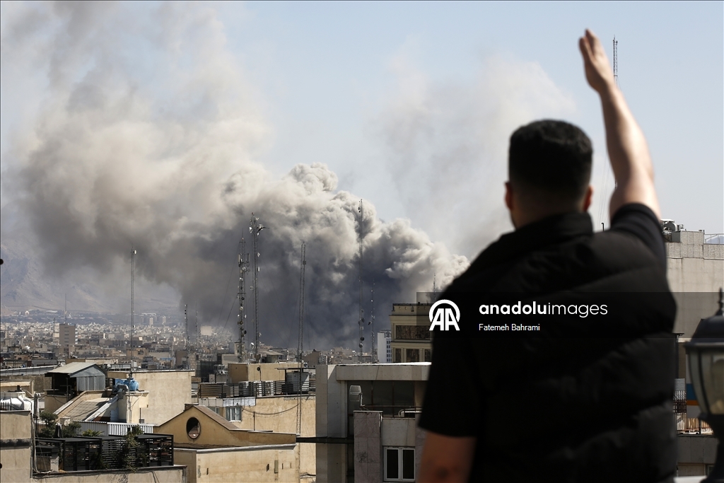 İsrail ve ABD’nin İran’ın başkenti Tahran’a yönelik saldırıları devam ediyor