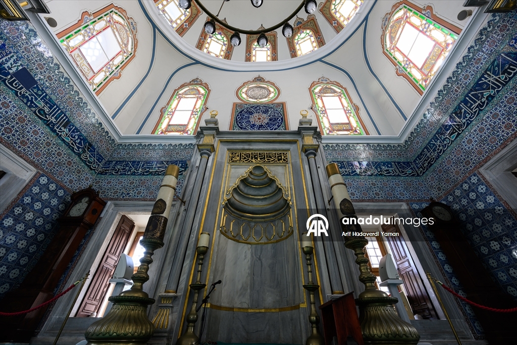 Boğaz'la bütünleşen yalı camisi: Beylerbeyi Hamid-i Evvel