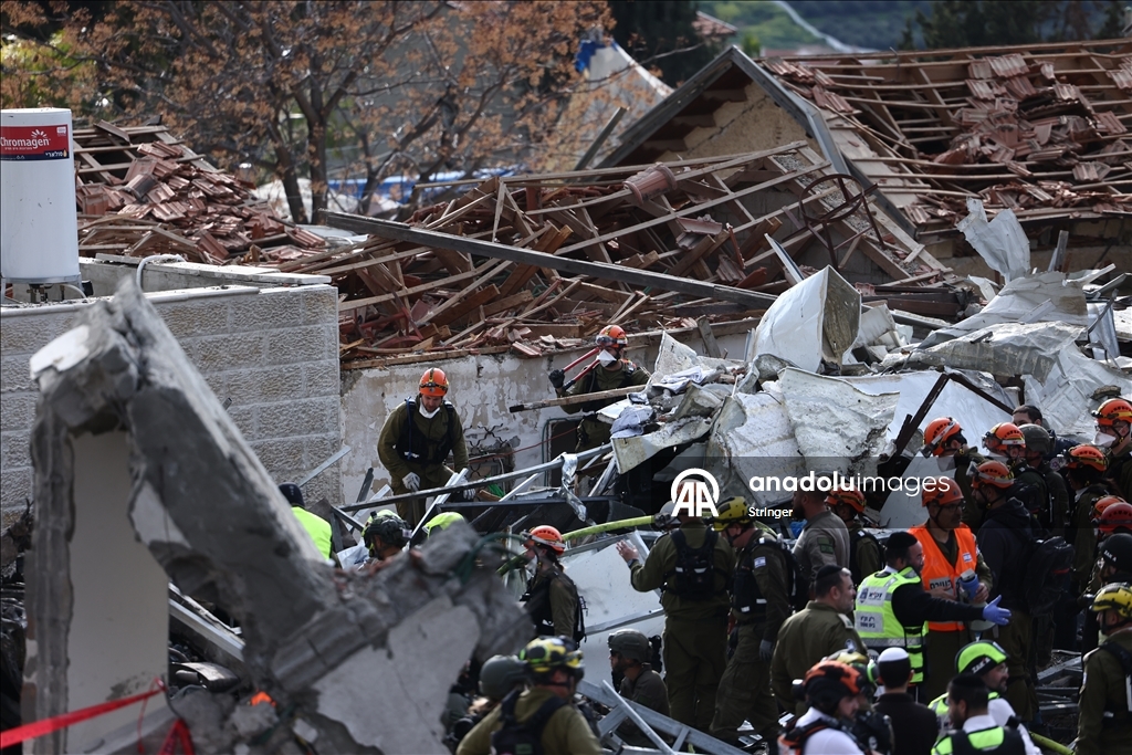  İran'ın İsrail'e düzenlediği füze saldırısında 8 kişi öldü