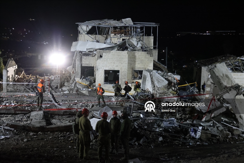 İran'ın İsrail'e düzenlediği füze saldırısında 9 kişi öldü