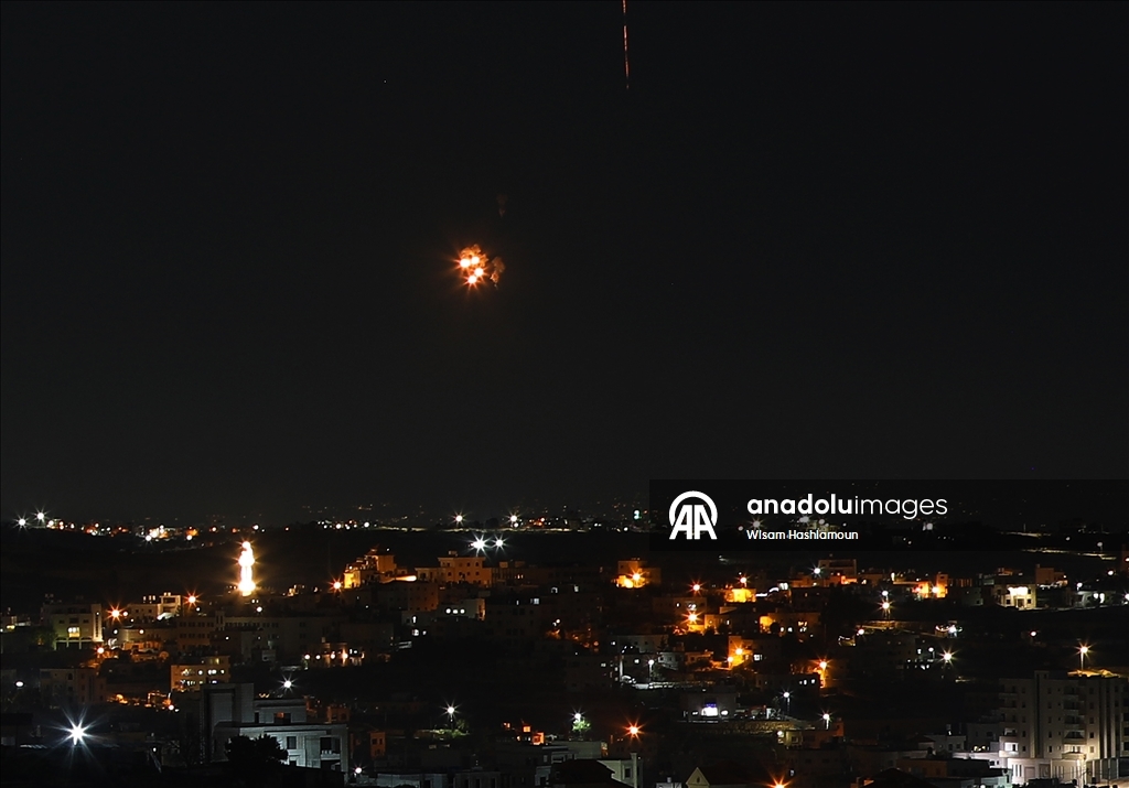 Запущенные из Ирана ракеты зафиксированы в небе над Западным берегом