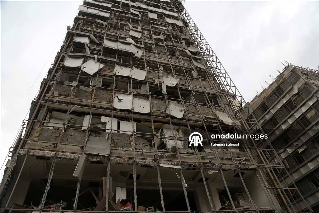 Tahran’ın kuzeyindeki Gandi Hastanesi ABD-İsrail saldırısında hasar gördü