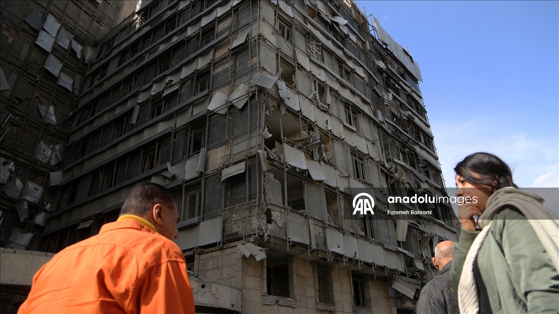 Tahran’ın kuzeyindeki Gandi Hastanesi ABD-İsrail saldırısında hasar gördü